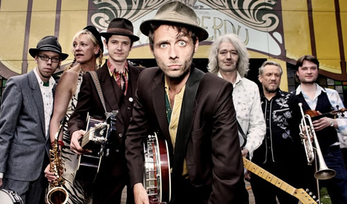 Review: The Vagaband - Town & Country